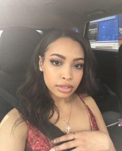 naughty-ebony:  Beautiful 18 yo DSLs http://naughty-ebony.tumblr.com/ebony