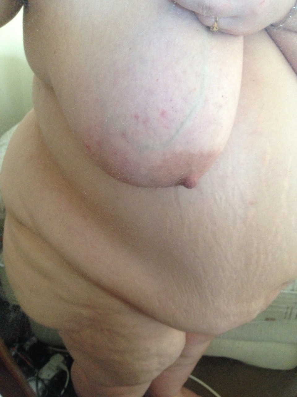 ssbbwmisscougar:  Look good in clothes but even sexier out of them 😜💋