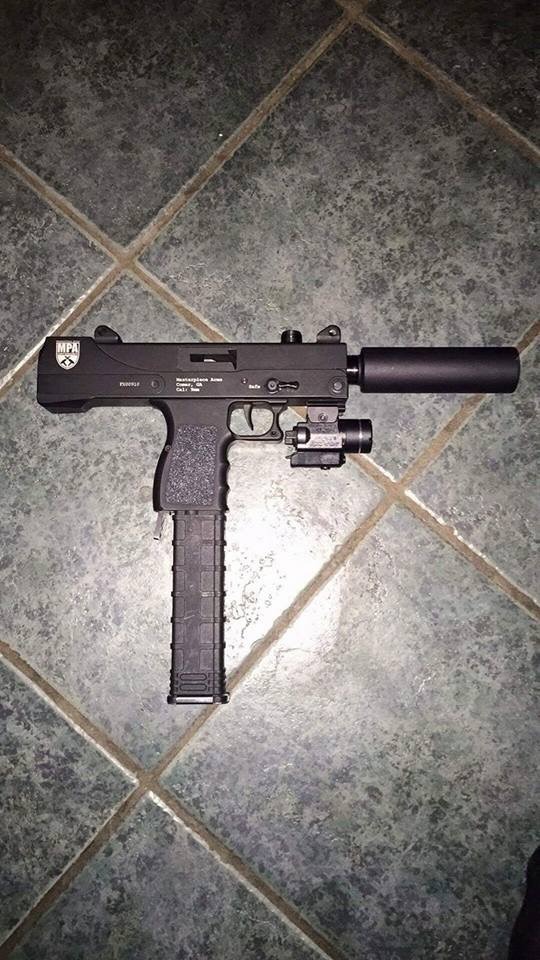 9mm with extended clip and laser