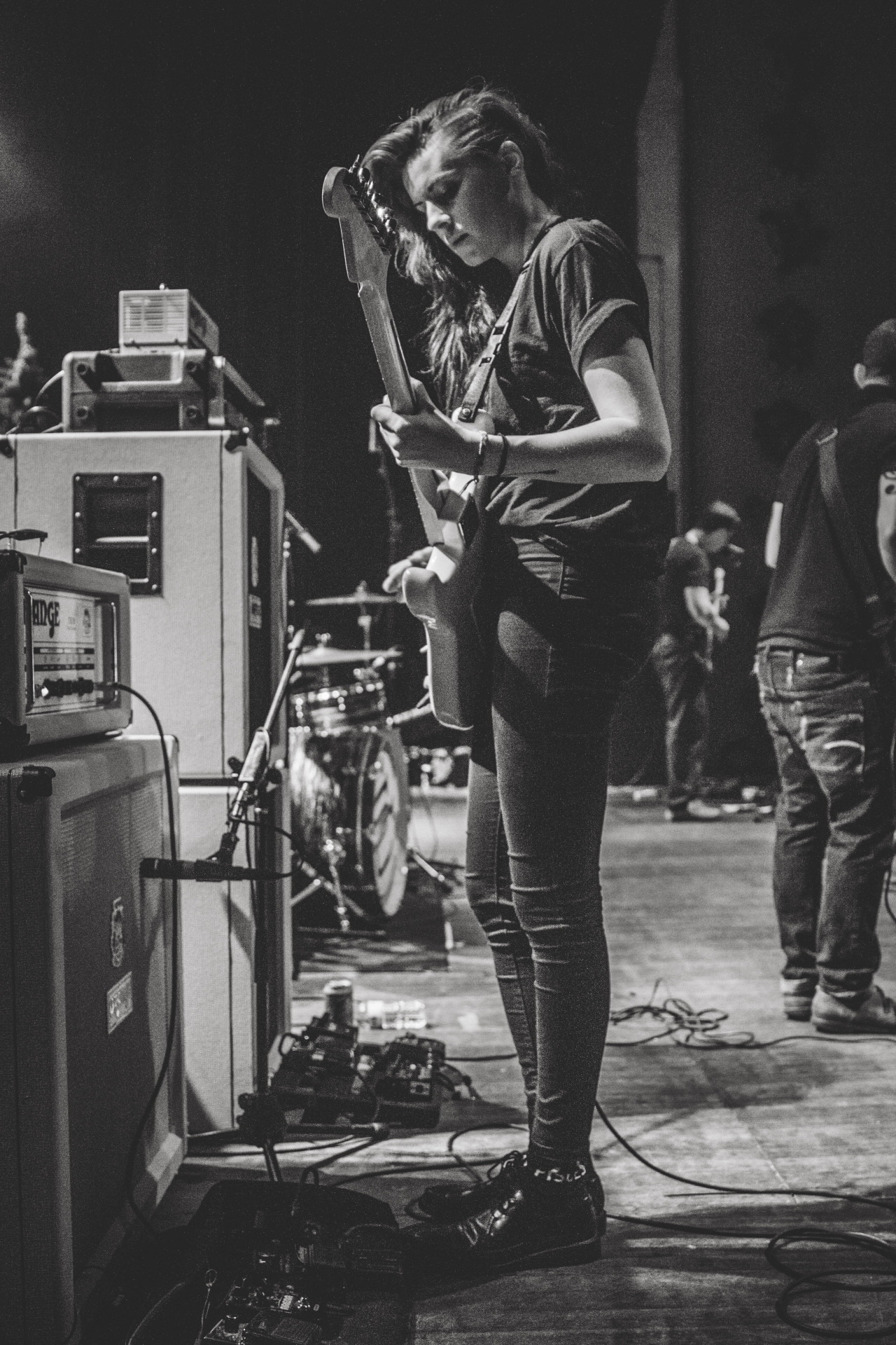 sarah-mentus-photography:  lynngvnn of PVRIS performing with A Loss for Words at