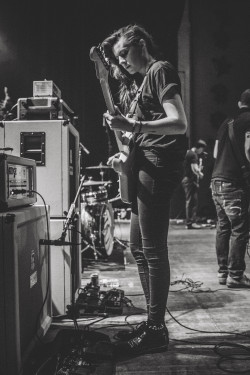 sarah-mentus-photography:  lynngvnn of PVRIS