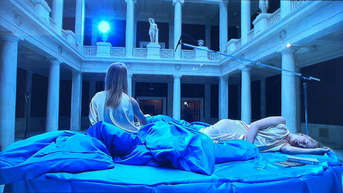 scarymansion:Ragnar Kjartansson, Song, 2011