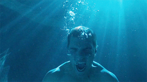 hotfamousmen:  Chris Zylka