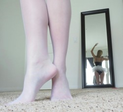 hosebunny:  naughty ballerina ;) email hosebunny@yahoo.com
