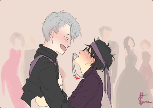 kidovna:  Yuuri is a wild drunk. Viktor is a wild drunk. They didn’t show us the post GPF banq