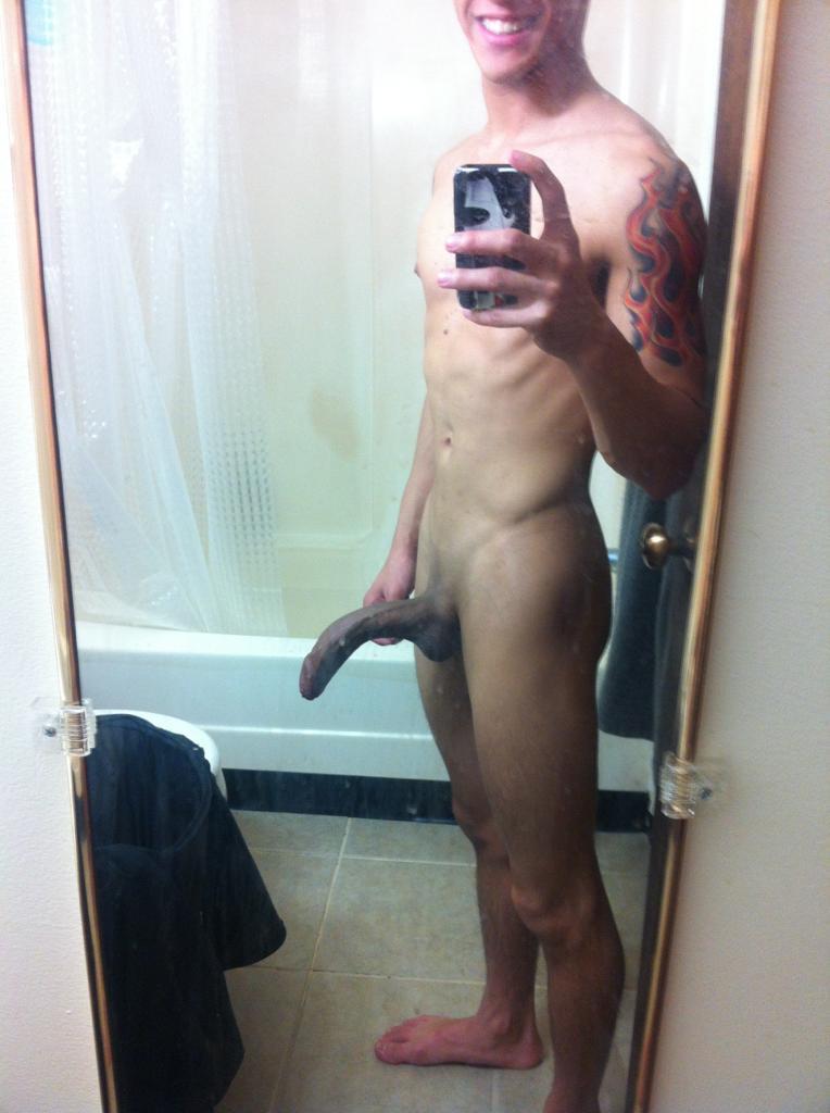 freshie:  This is what they’re talking about when they say, “Dropped trou with