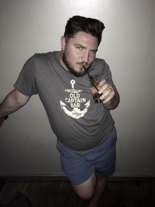 bostoncub22:Drunk Terry Richardson-like pic