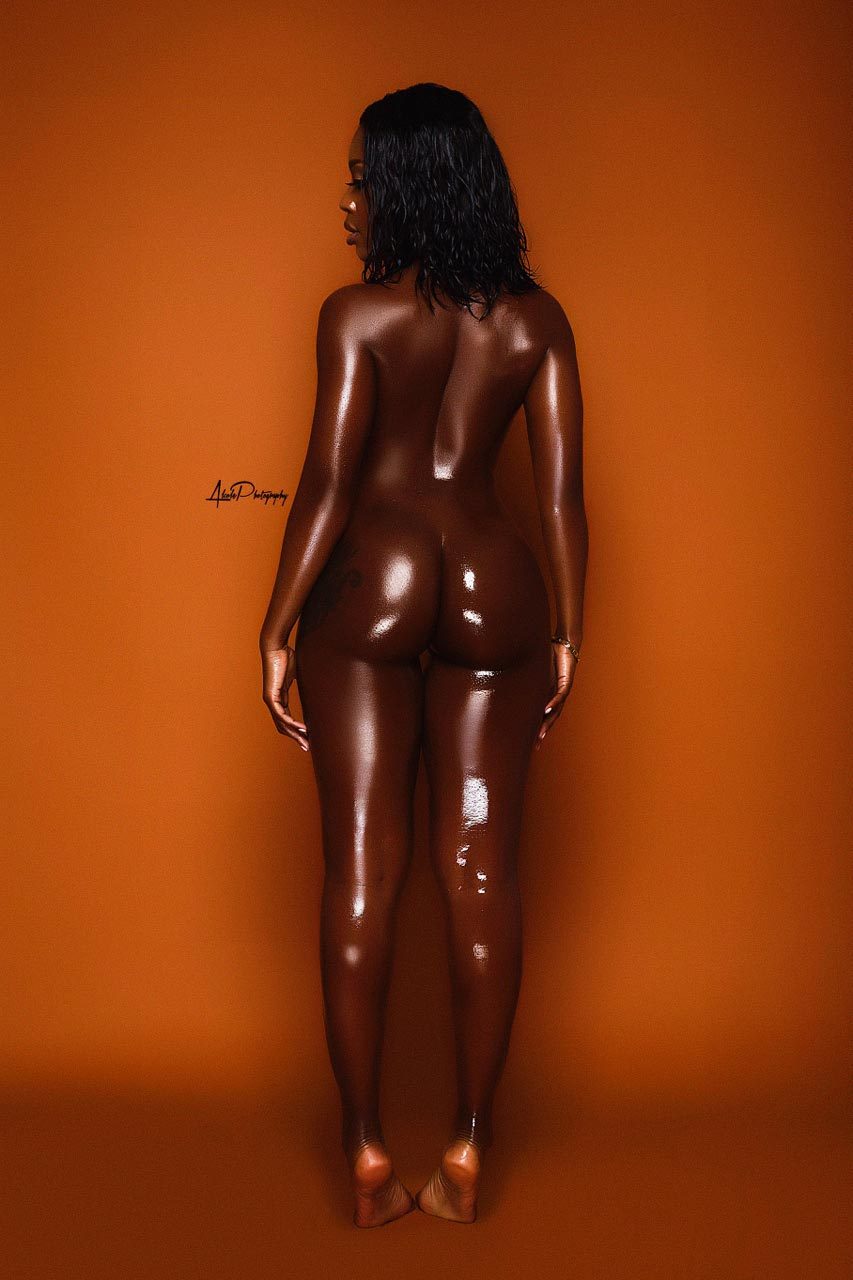 wiggzpicks:Asha Monet: Clockwork Orange – Alcole Studios
