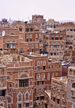 gyclli:   Old Sana’a, Yemen / By Rod Waddington 
