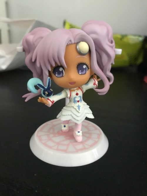 I bought a Meredy fig and she is the cutest fuckening thing ever I love my daughter so much