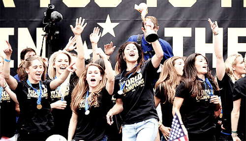 tjgoalshie: USWNT World Cup Championship Rally at LA Live  burn-the-ship look at Ashlyn Harris’ arms tho holy shit