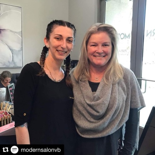 #Repost @modernsalonvb ・・・ An exciting day with Kate Mulgrew also known as “Red” from orange is the 