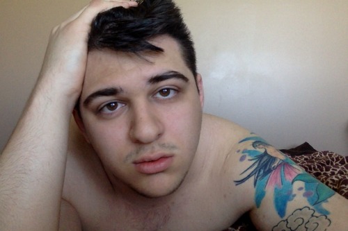giraffology:  i woke up like this. ew. 