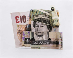 ruineshumaines:  Paper money portraits by Philippe Pétremant.