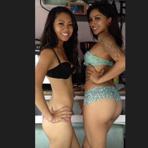 hawaiizfinestgirlsz808:  Retweet if Hawaii girls do it better !!! 🙌🏾