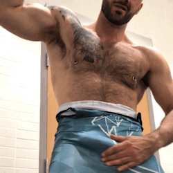 captnspandex:  Full video - flexing and getting off - up now at https://onlyfans.com/captnspandex 