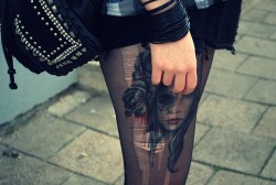 tattoome:  Follow my blog with Bloglovin 