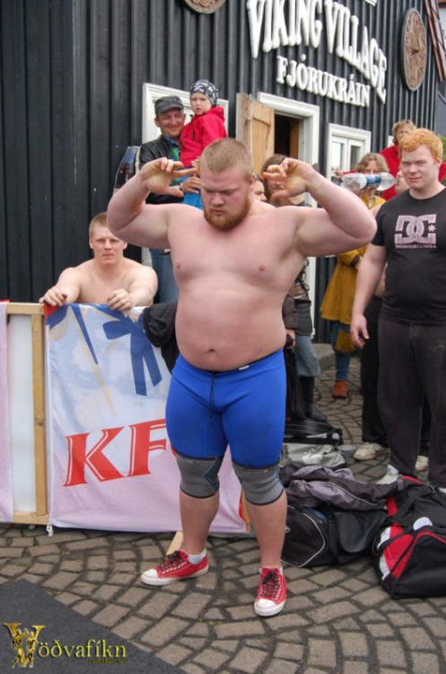 thebigbearcave:  Lord Pall’s special event. 