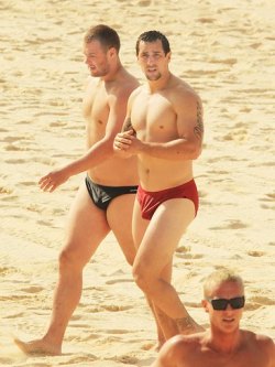 malecelebunderwear:  When you forget your speedo so you’ve got to hit the beach in your briefs