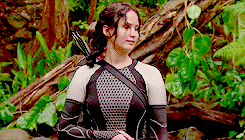 kris-stewart:  Jennifer Lawrence BTS of Catching Fire 