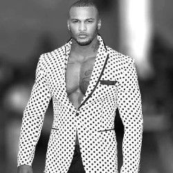 men2dope:  David McIntosh looks stunning in this flick right here!