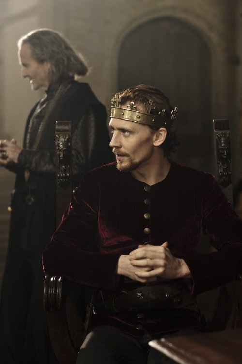 the hollow crown