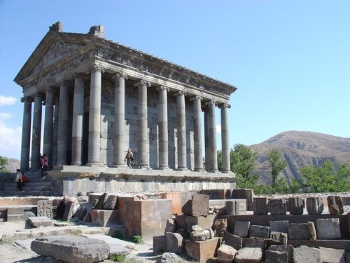 ahencyclopedia: TEMPLE OF GARNI: The Temple of Garni (Armenian: “Garnu tacar”) is l