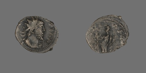 Coin Portraying Emperor Tetricus, Ancient Roman, 271, Art Institute of Chicago: Ancient and Byzantin