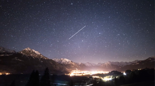 gasoline-station:  Extracts from the beautiful video Dreamscapes by Jonathan Besler