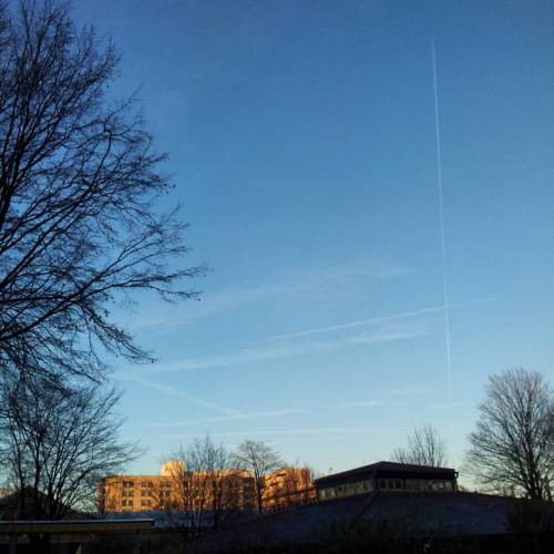 A Clear #autumn #sky 27.11.15 #latergram #Dortmund #Nordstadt #Klinikum #44147 (hier: Klinikum Nord)
