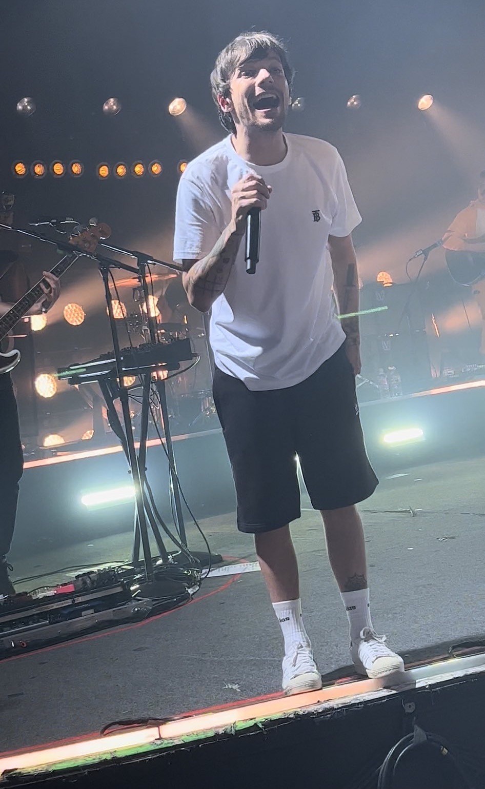 HL DAILY — Louis Tomlinson World Tour: Portland, Night 2. (7