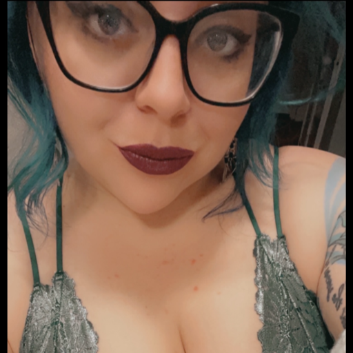 txpeachykeen2:I have a dirty mind, and you’re on it. 