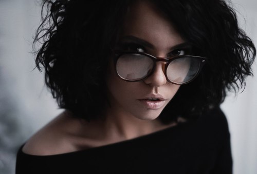 arnold-ziffel:  Just one look…Glasses