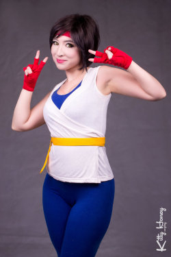 hotcosplaychicks:  Yuri Sakazaki Cosplay 01 - King Of Fighters by Kitty-HoneyCheck out http://hotcosplaychicks.tumblr.com for more awesome cosplayPlease Subscribe to us on youtube