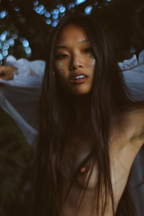 nine43:   ph. Bunny Jenny   The thoughts. 