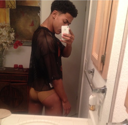 talldaddy:  www.talldaddy.tumblr.com