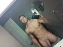 brodays:  Hot Self Pic Studs! Hundreds Of Dudes Added Daily! http://brodays.tumblr.com/