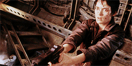 georgeromeros:ALIEN: RESURRECTION (1997) dir. Jean-Pierre Jeunet“These guys hijacked your ship. And 