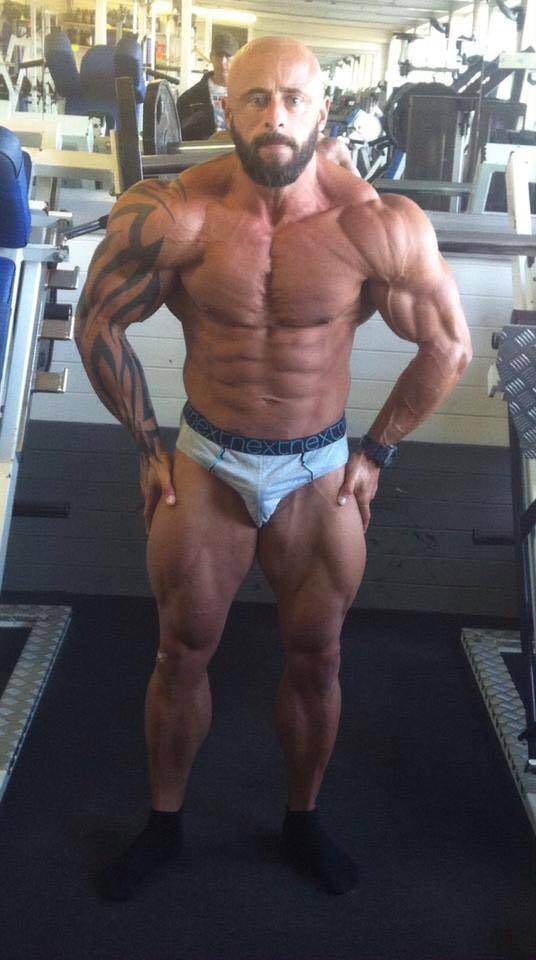 Hot Confessions Of A Horny Bi Curious Muscle Jock
