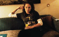 ohstewarts:  Kristen Stewart in ‘Sils Maria’ trailer. (x) 