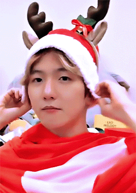 Baek The Halls 1/? // The Cutest Reindeer (161223)