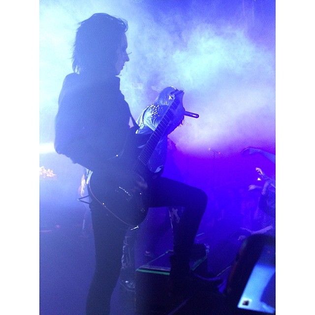 thebubbles666:I got this awesome picture of Ricky last night at the Roxy with Chris