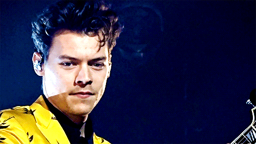 hsrryangels:Literally screamed into my pillow when I saw this