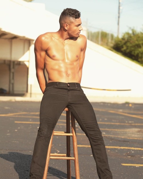 365daysofsexy: MICHAEL EVANS BEHLING from The CW’s upcoming drama All American