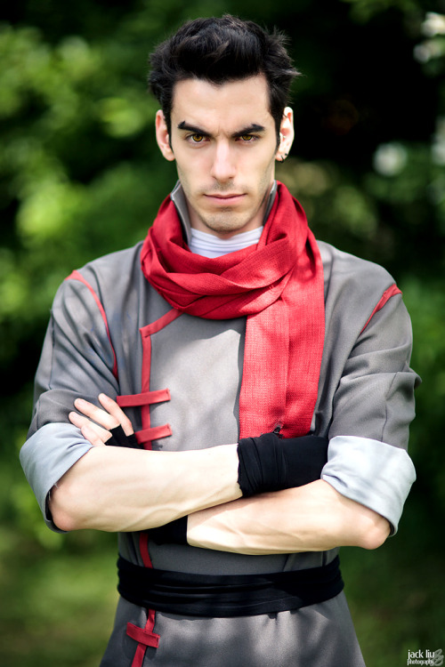 zacloudseth:I had to.Cosplayer is me.Photographer is Alucardleashed.My Mako and Zuko cosplays; same 