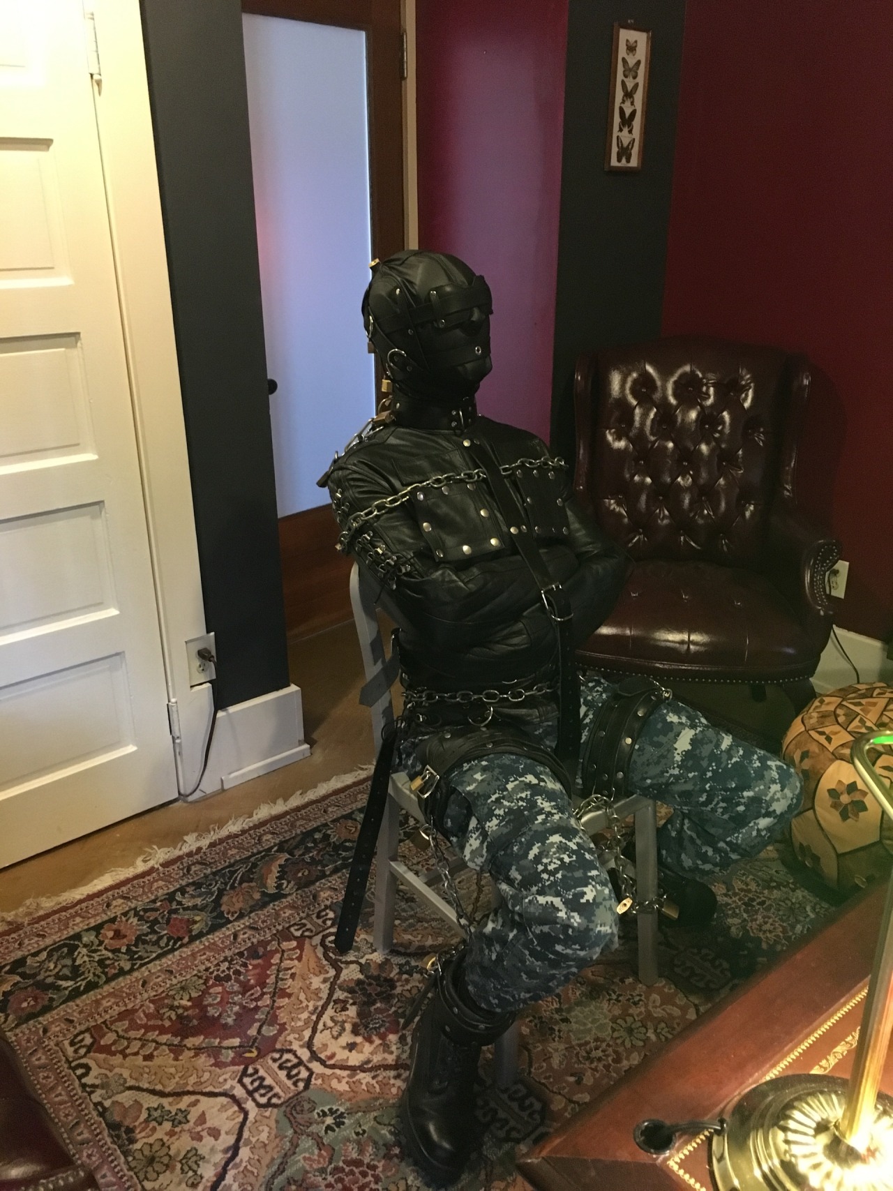 seabondagesadist:  A sailor finds himself in the Navy chair for an afternoon of bondage