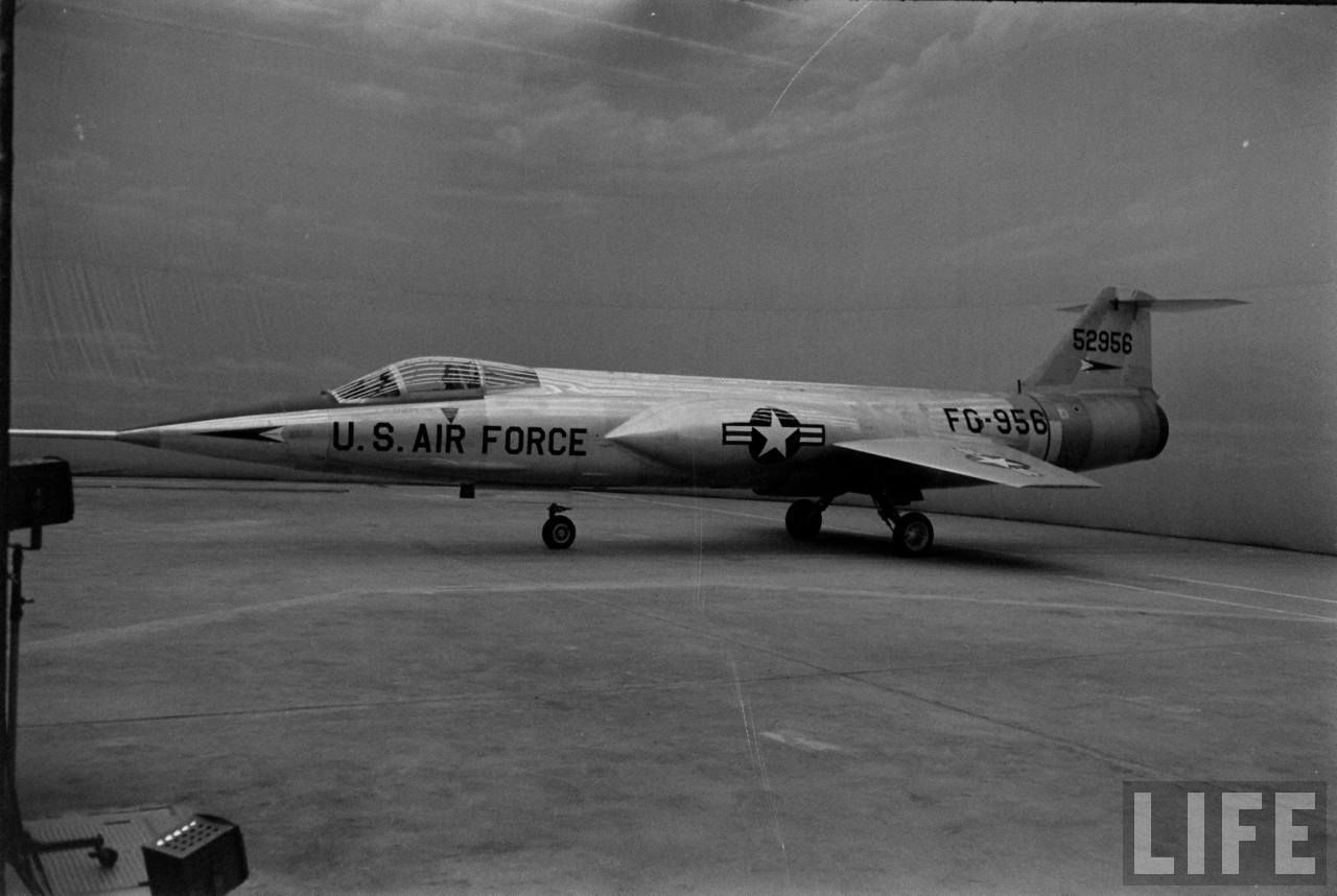 rocketumbl:  YF-104