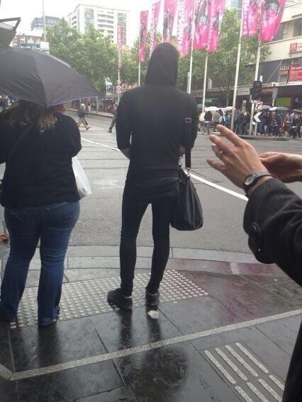 starlightmichael: calcobain: an-irrelevant-llama: explodedovaries: I’m sorry but LUKES hips to