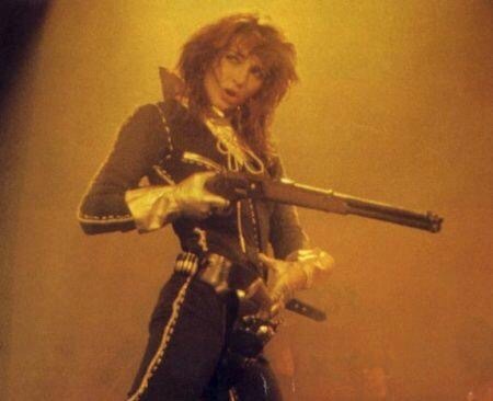animedads:REALLY good pic of Kate Bush here y'all