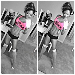 sexygymchicks:  @queenie_pb: M💓 G💓 N  #goodmorning #happymonday #veteransday #mondaymotivation #motivation #practice #bikini #pose #athlete #igfitfam #musclegauge #teammgn @musclegauge @gaugegirltraining @meeshelliieee @marisolbikinipro @angeladovewbffpro